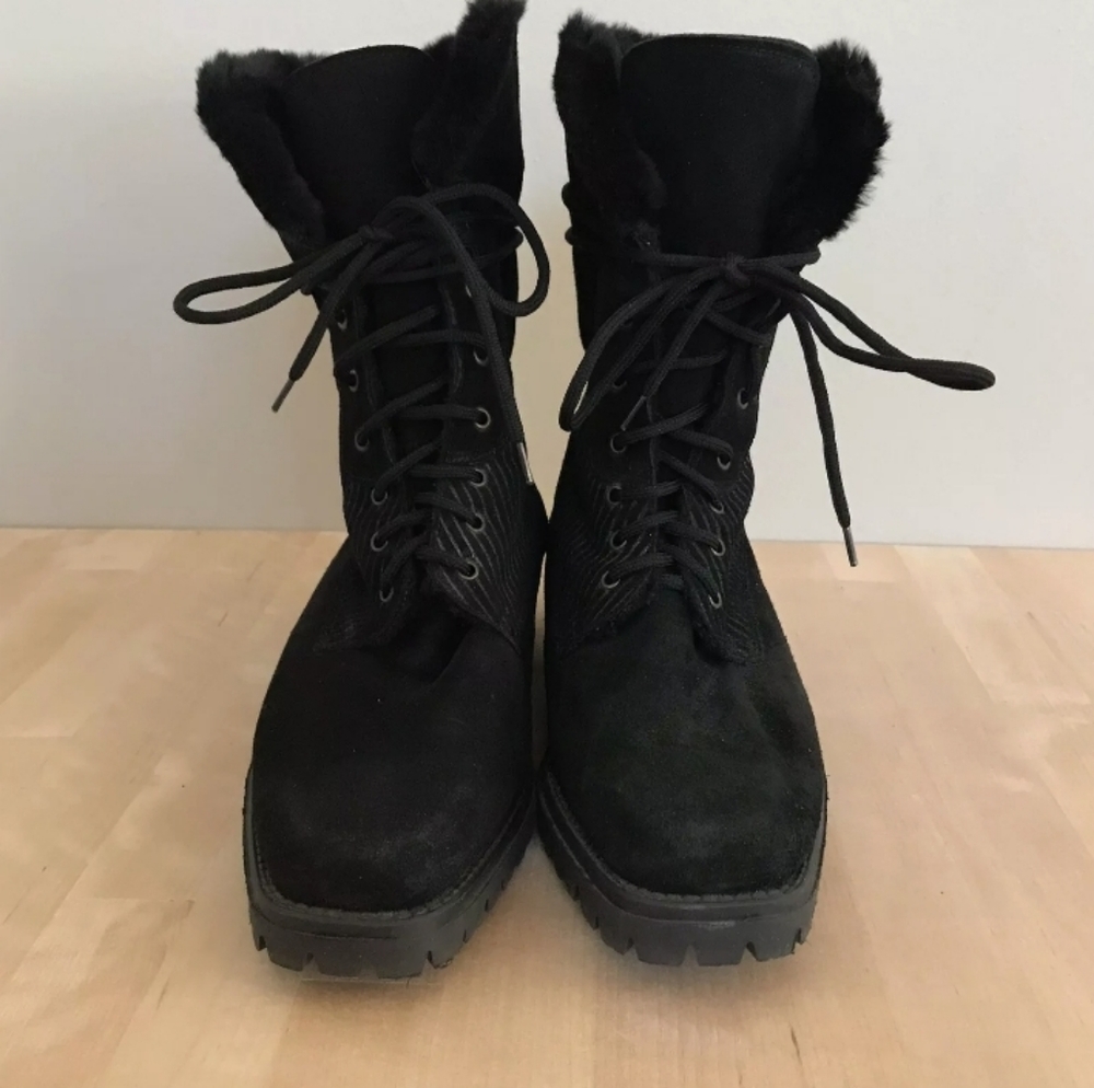 NWOT Aquatalia suede boots 👢